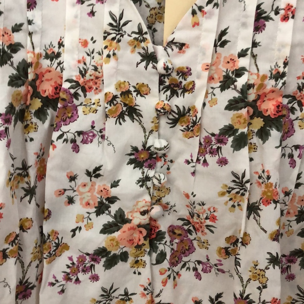Entro Blouse - Picture 7 of 7
